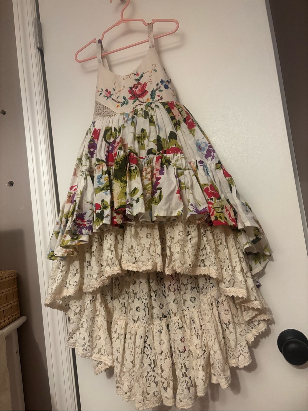 Cream Floral Tiered Lace Girls' Dress
